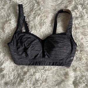 Lululemon bra